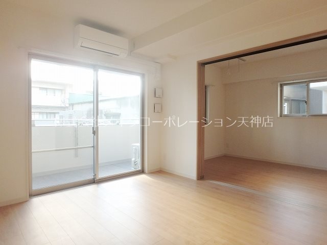 プランドール赤坂 リビング