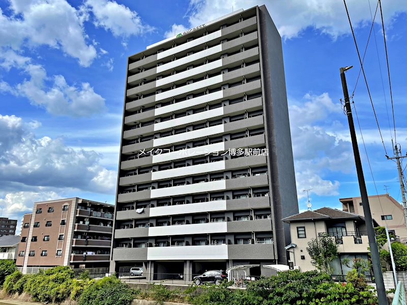 エンクレスト博多リバティ 外観