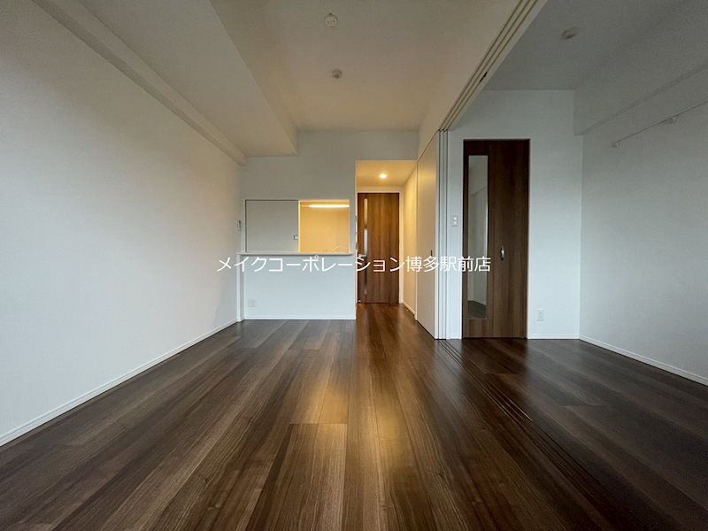 リビング エンクレスト博多リバティ リビング