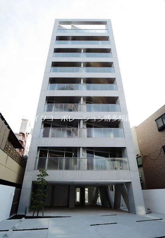 赤坂ラテ  外観