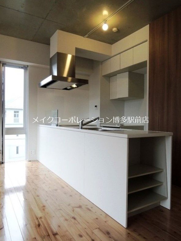 赤坂ラテ  キッチン