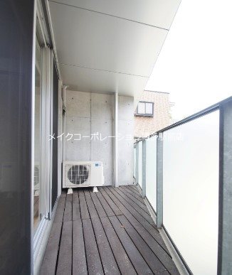 赤坂ラテ  ベランダ