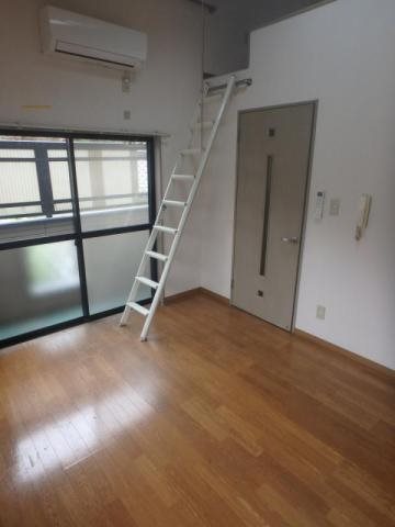 リビング ファミーユプードル リビング