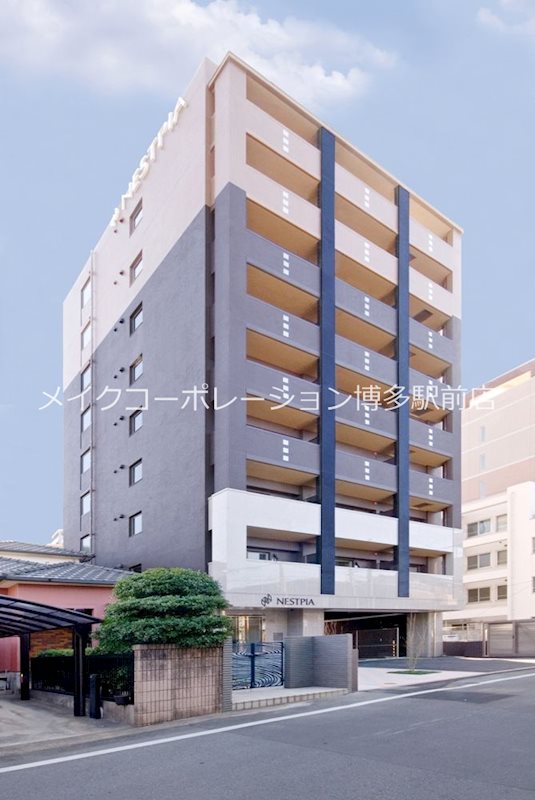 ネストピア箱崎駅前 外観