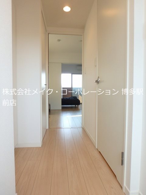 ネストピア箱崎駅前 玄関