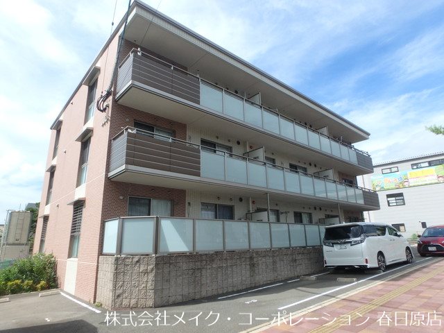 プルヌス コリーヌ 202号室 外観