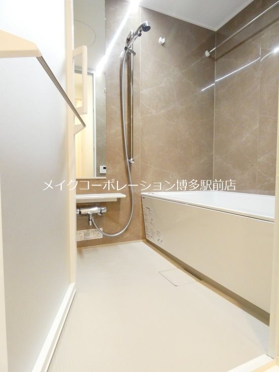 エンクレスト天神南PURE 風呂画像