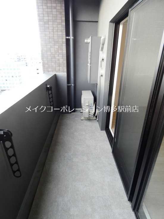エンクレスト天神南PURE ベランダ