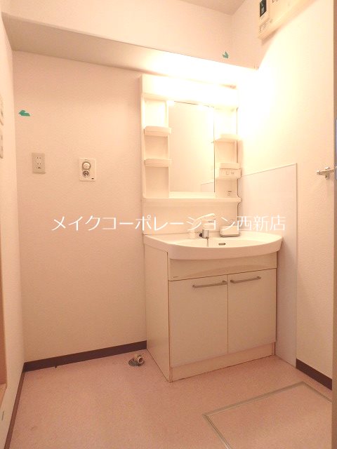 洗面所 マーチン・ブランシェB棟~駐車場無料~ その他2