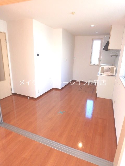 リビング マーチン・ブランシェB棟~駐車場無料~ リビング