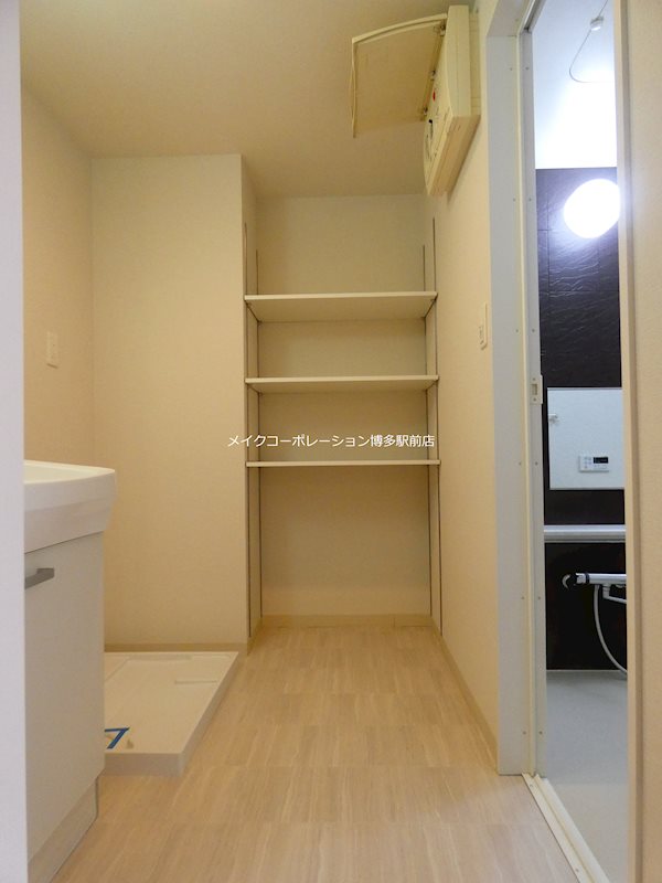 洗面所 ラ・シルフィード博多駅南 その他13