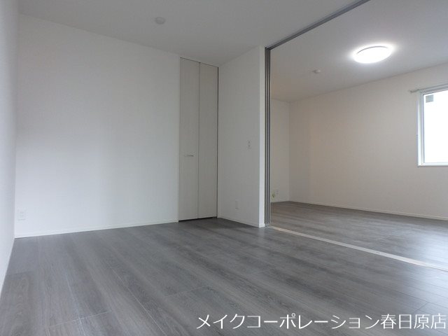 写真は同型タイプ クレストヴェール清水 ベッドルーム