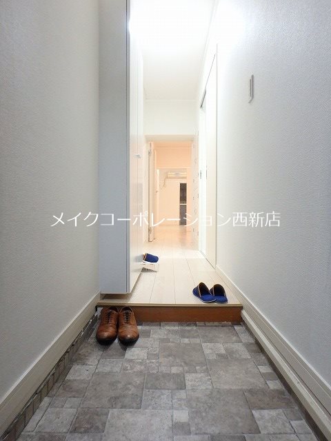 三愛荒江マンション 玄関