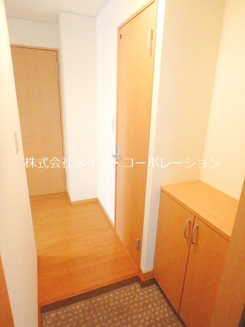 玄関 プレスト福大前C棟 玄関