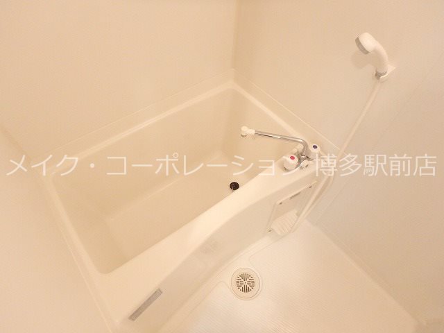 バス エルフィナ上呉服町 風呂画像