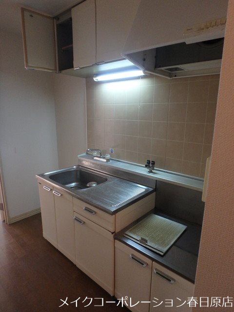 写真は同型タイプ フォーレスト笹原 キッチン