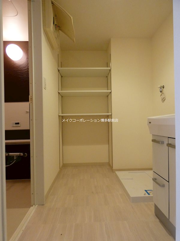 洗面所 ラ・シルフィード博多駅南 その他9