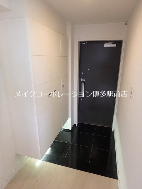 玄関 ルネッサンス21博多 玄関