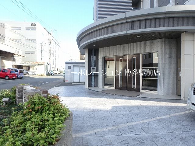 サングランテ博多駅南 外観