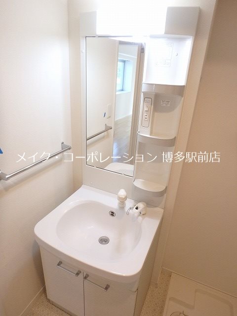 ※写真は棟内別部屋参考写真 サングランテ博多駅南 その他4