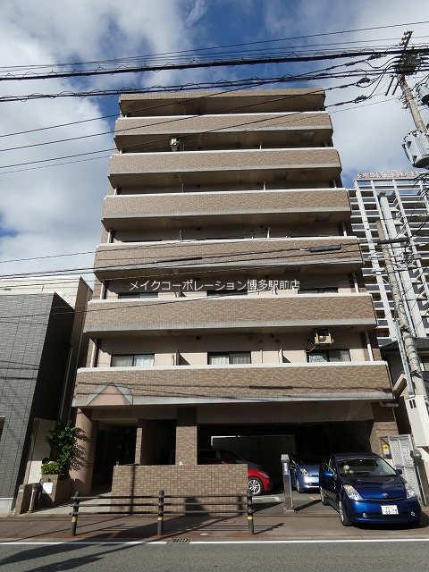 ソレイユ博多駅南 外観