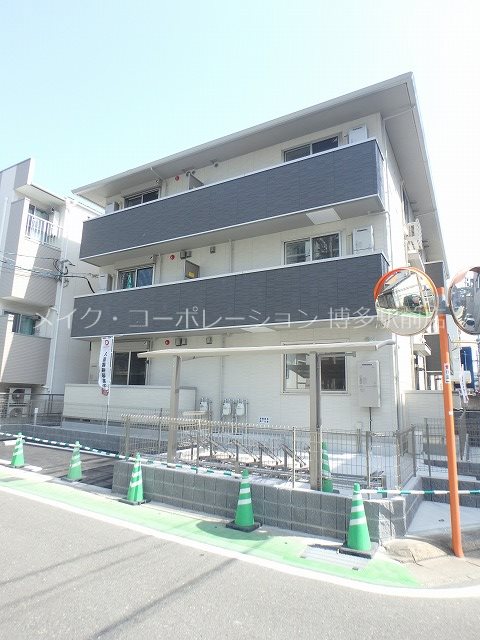 D-room Hakata East 外観