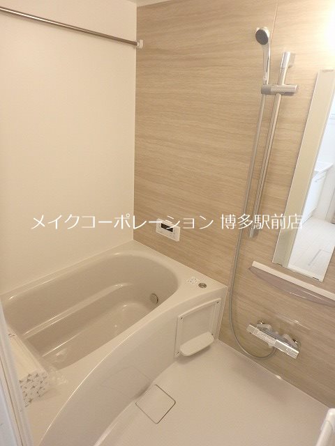 バス D-room Hakata East 風呂画像