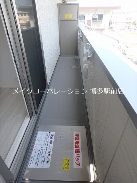ベランダ D-room Hakata East ベランダ