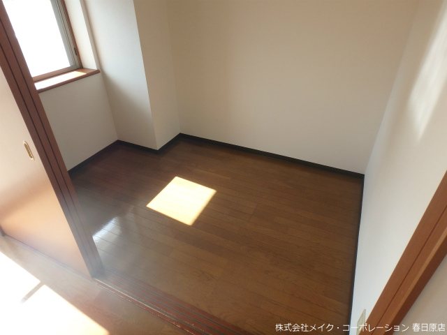 写真は同型タイプ メイワコンチネンタル ベッドルーム