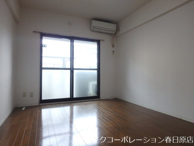 写真は同型タイプ モナーク大橋 ベッドルーム