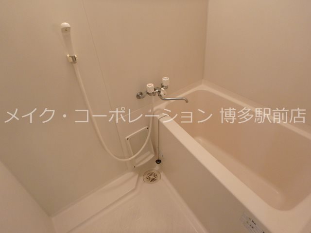 シャルマンローズ博多駅東 風呂画像