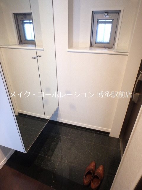 アクタス博多Ｖタワー 玄関