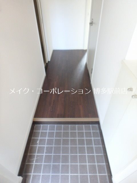 アセットヒルズパークサイト博多  玄関