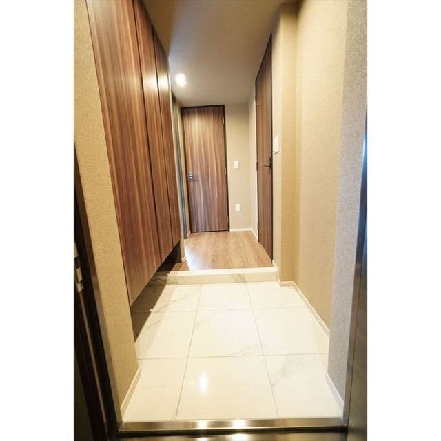 玄関 レーベン福岡天神ONETOWER 玄関