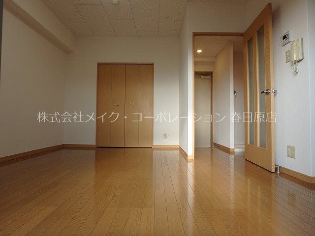 エース参番館 リビング