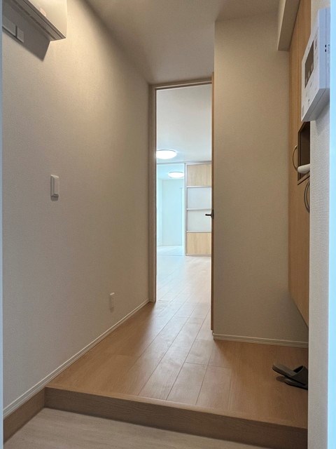 S&amp;amp;T Grace Square 玄関