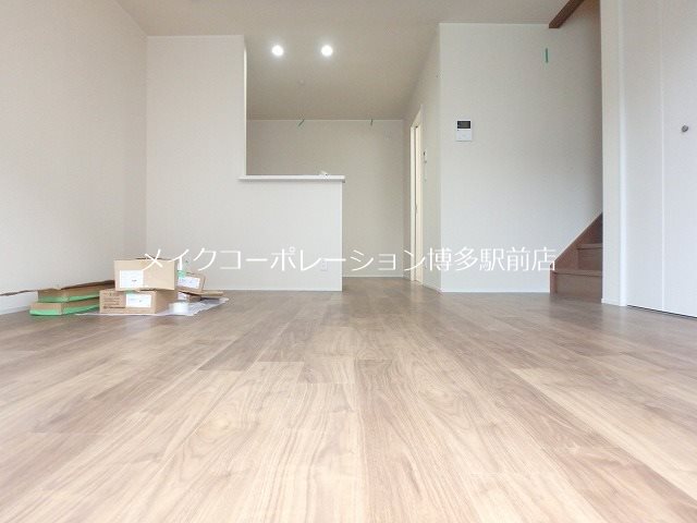 ブリューエン ハウゼ 那珂Ⅱ リビング