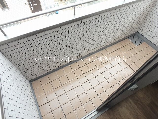 ブリューエン ハウゼ 那珂Ⅱ ベランダ