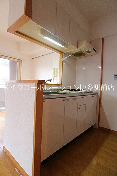 ザルヴェ大橋弐番館 キッチン