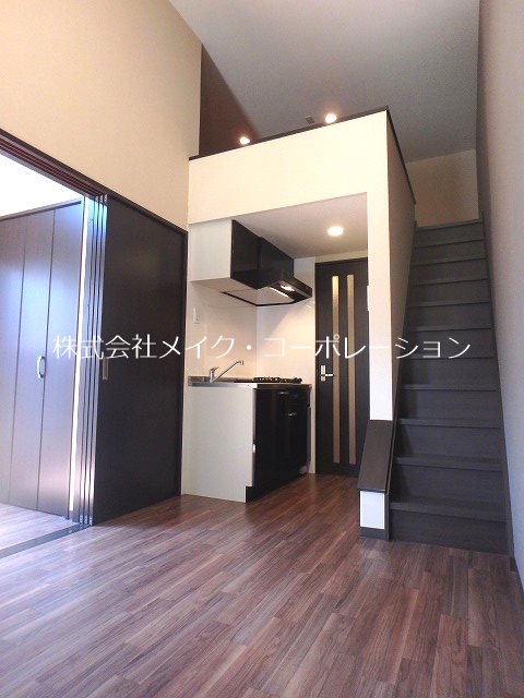 ビータス賀茂壱番館～ネット無料～  リビング