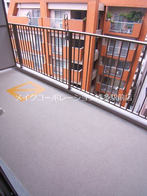 ＤＳタワー平尾駅前レジデンス  ベランダ
