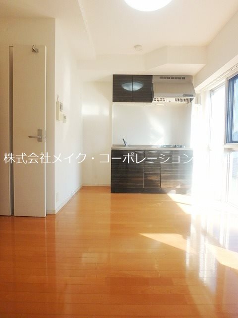 リアン西新～ネット無料～ リビング