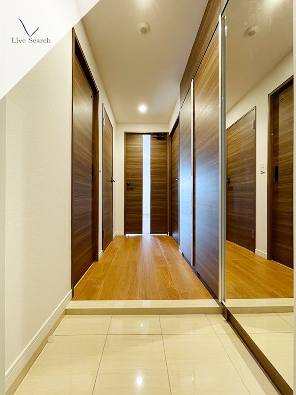 アトリオフラッツ大楠 玄関