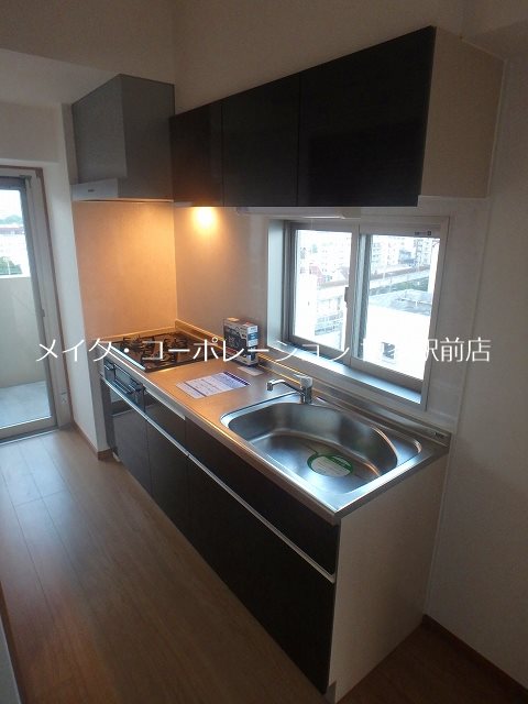 写真は同型タイプ LUCIS高宮 キッチン