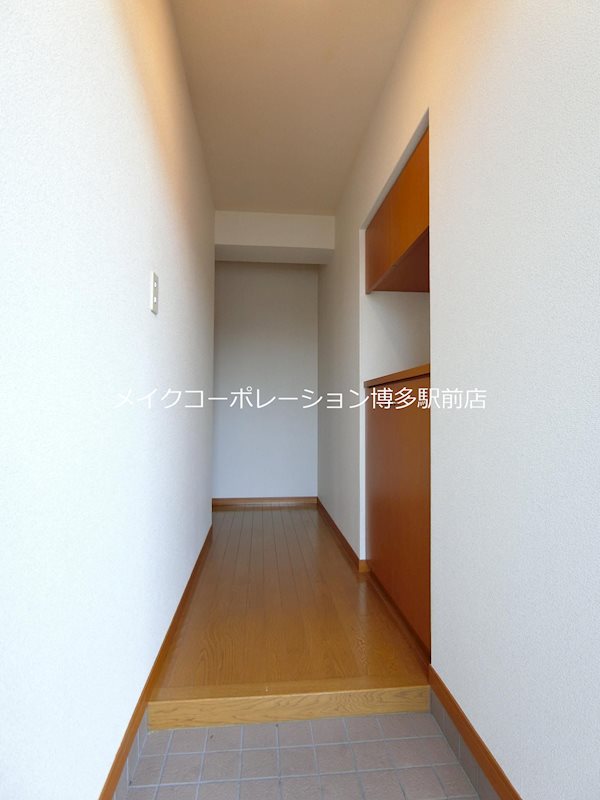 ヴァンクール薬院 玄関