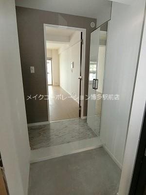 F･STAGE博多  玄関