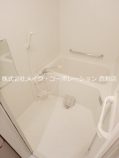 バス グリチーネ~ネット無料~ 風呂画像