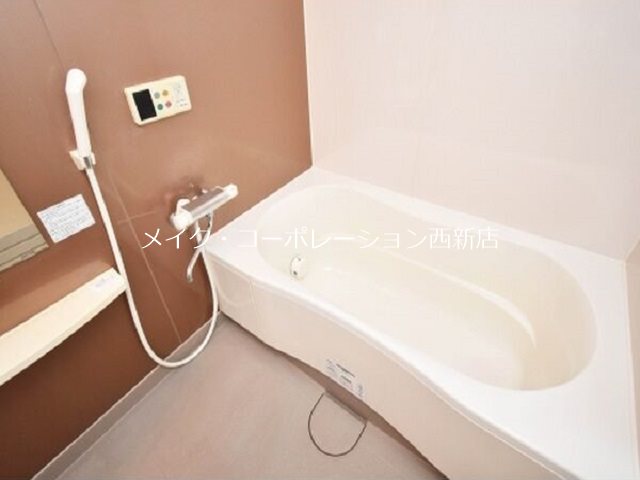 ネオジェラーモ 風呂画像