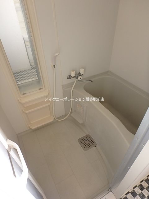 ハイディングプレイス東比恵  風呂画像