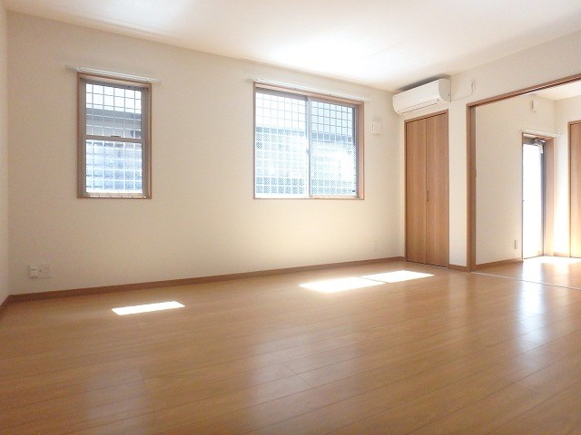 写真は同型タイプ Wウィステリア博多 その他1